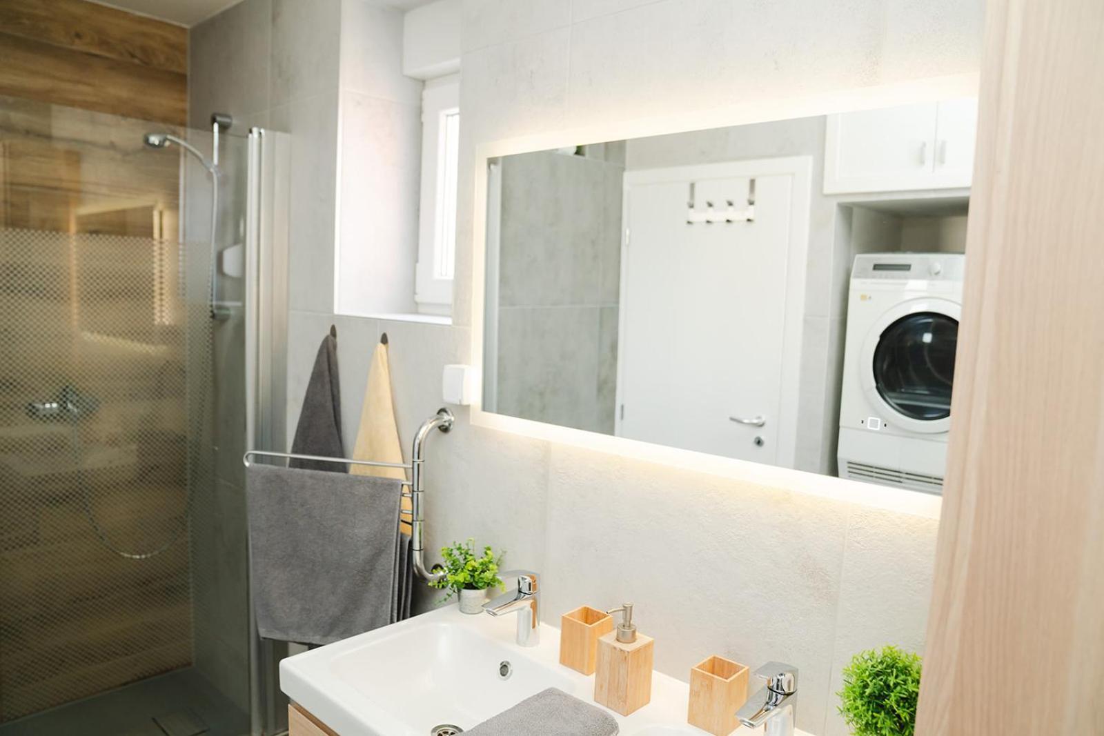 Casa De Dinca, 2 Bedroom, 6 Person, Free Parking Zone Zagreb Ngoại thất bức ảnh