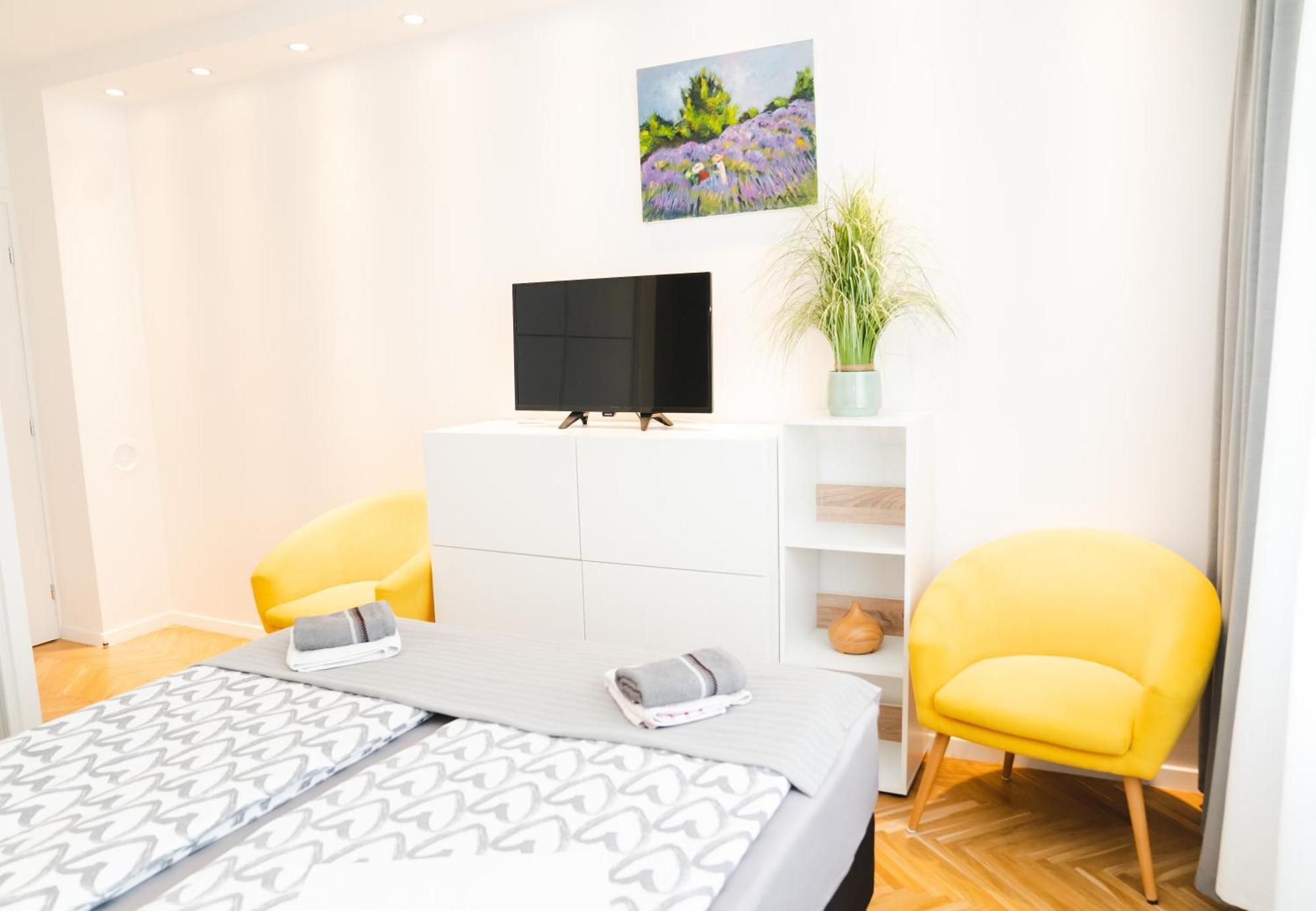 Casa De Dinca, 2 Bedroom, 6 Person, Free Parking Zone Zagreb Ngoại thất bức ảnh